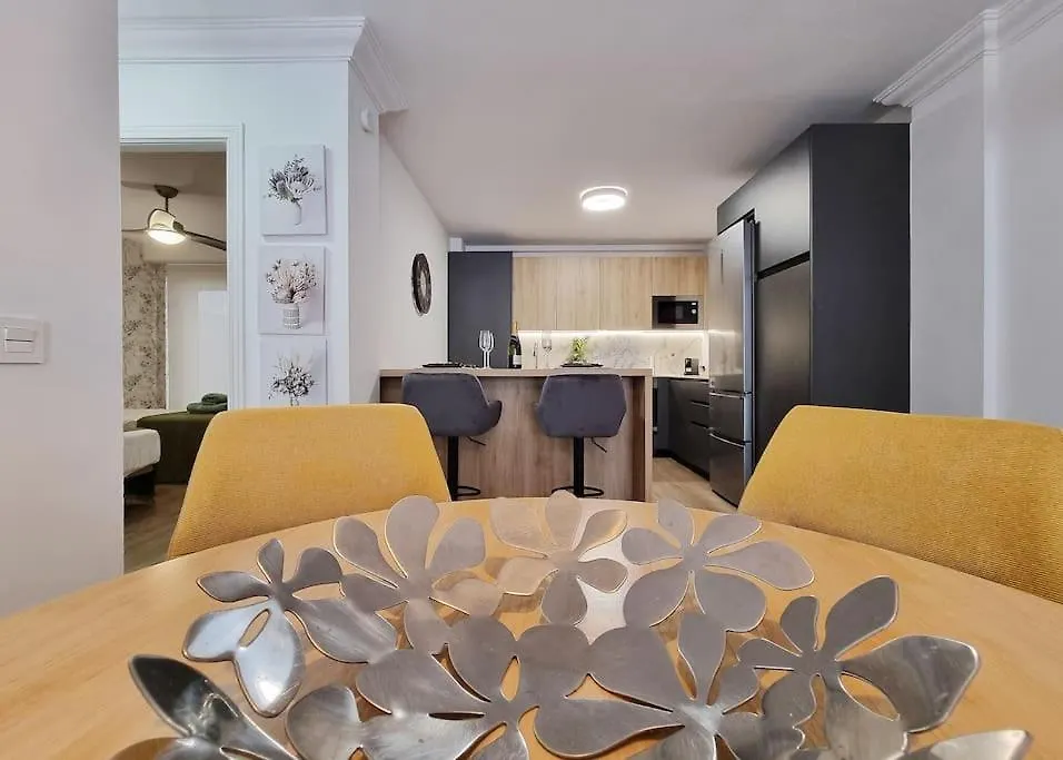 Apartment Beachside Home Escape Marbella