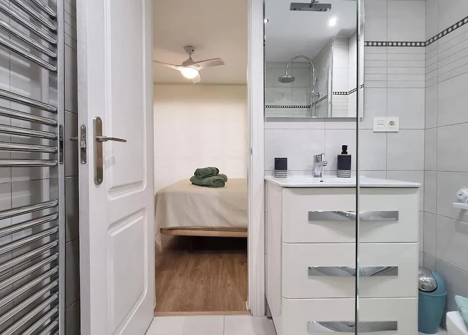 Beachside Home Escape Marbella Apartment