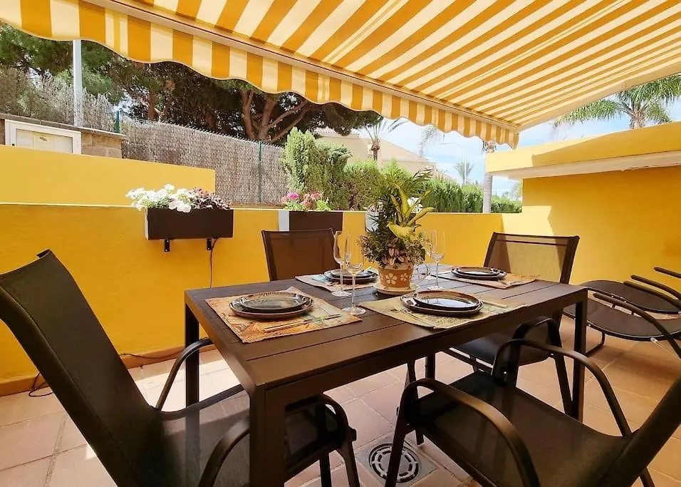Beachside Home Escape Marbella Apartment